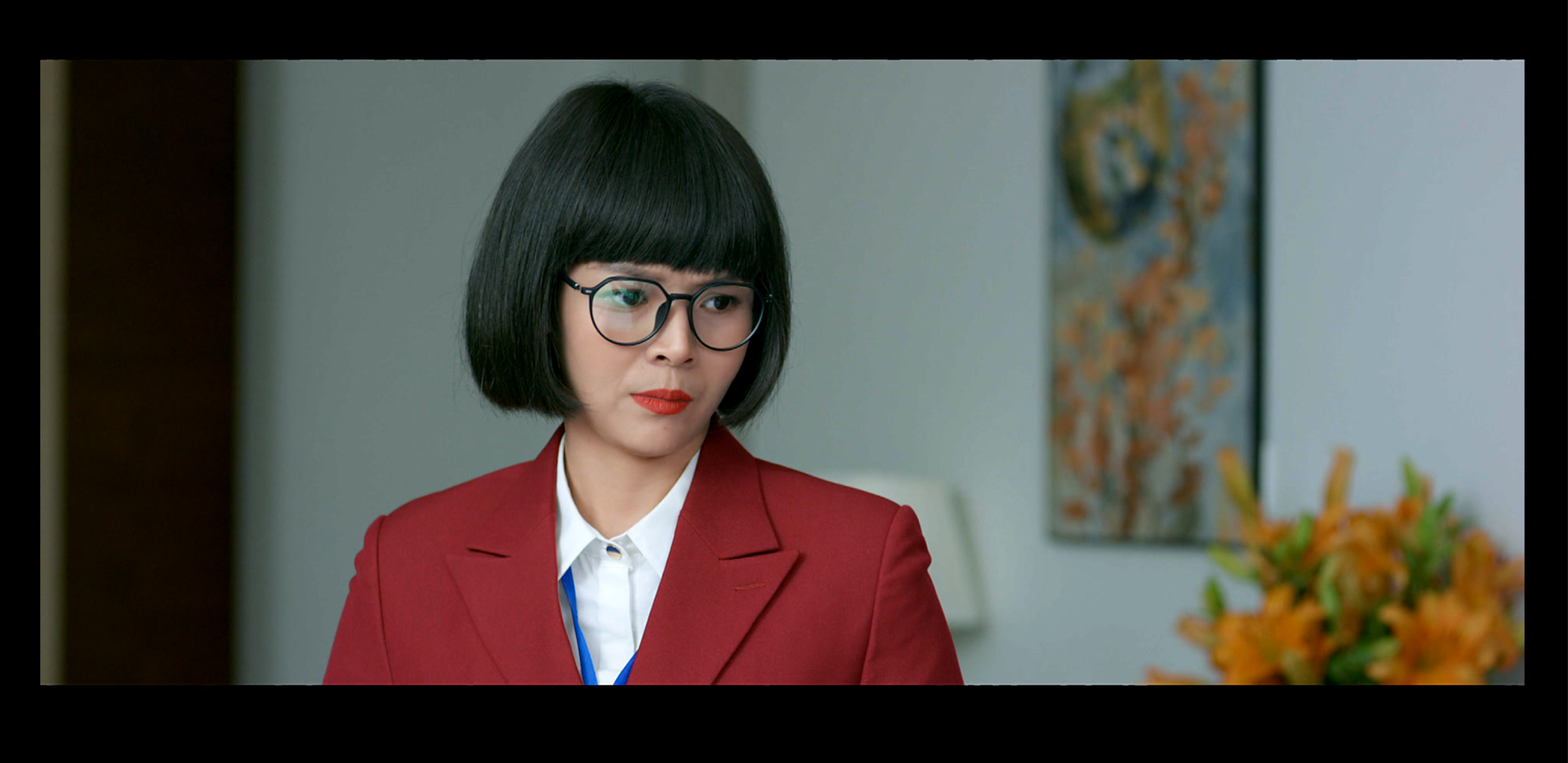 Diễm Hương đảm nhận vai diễn Trưởng phòng Hường trong “Tình yêu và tham vọng”