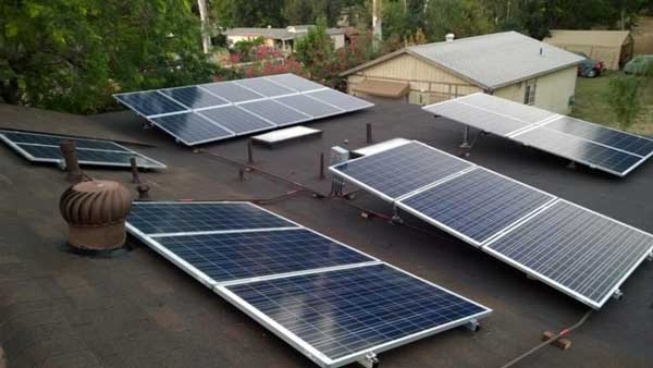 Điện năng lượng mặt trời cho gia đình