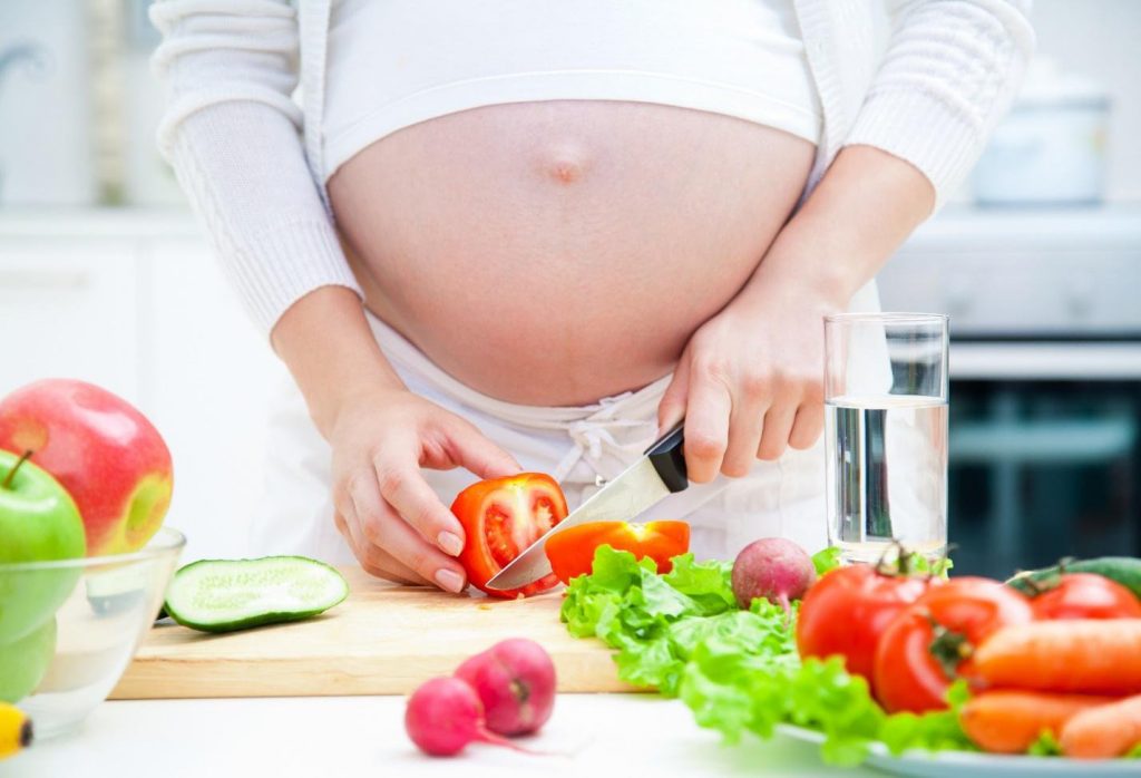 Mẹ bầu nên loại bỏ những thực phẩm không tốt cho thai nhi để có một thai kỳ khỏe mạnh