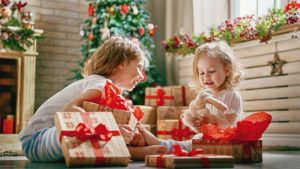 Nên mua quà gì cho con yêu của bạn trong lễ giáng sinh sắp tới