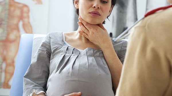 Viêm họng khi mang thai